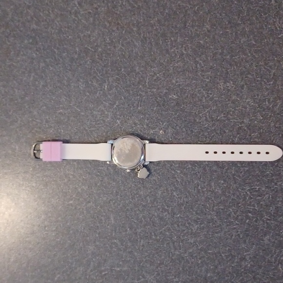 Cute mermaid watch for girls from 4 to 9 years old. - Picture 8 of 10